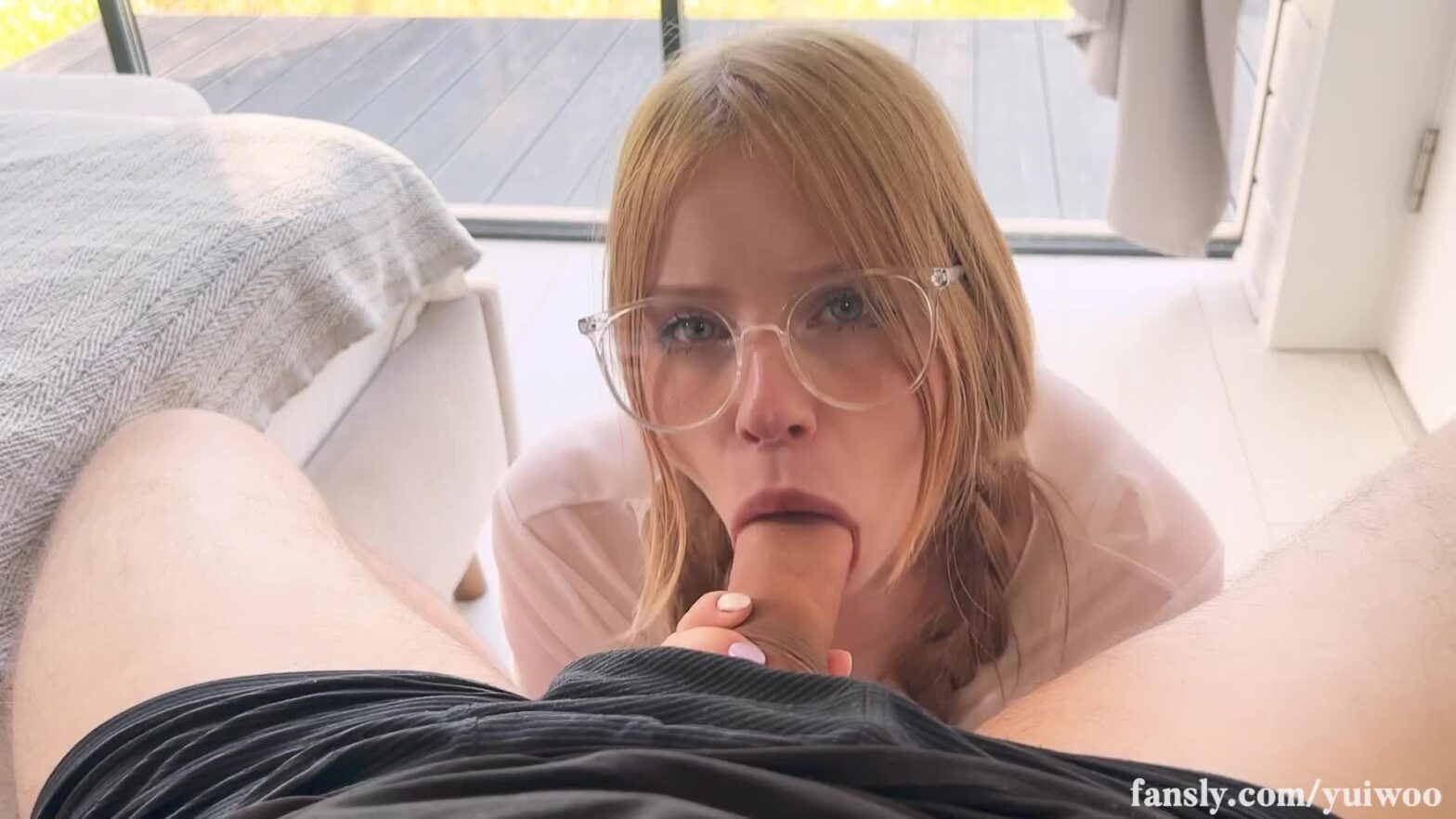 Ghệ tây kỷ niệm 18 bằng chuyện người lớn phê điên